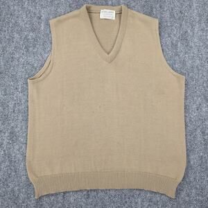 Vintage Royal Jeff Sweater Vest Mens Large V Neck Pullover Knit USA 70s Casual
